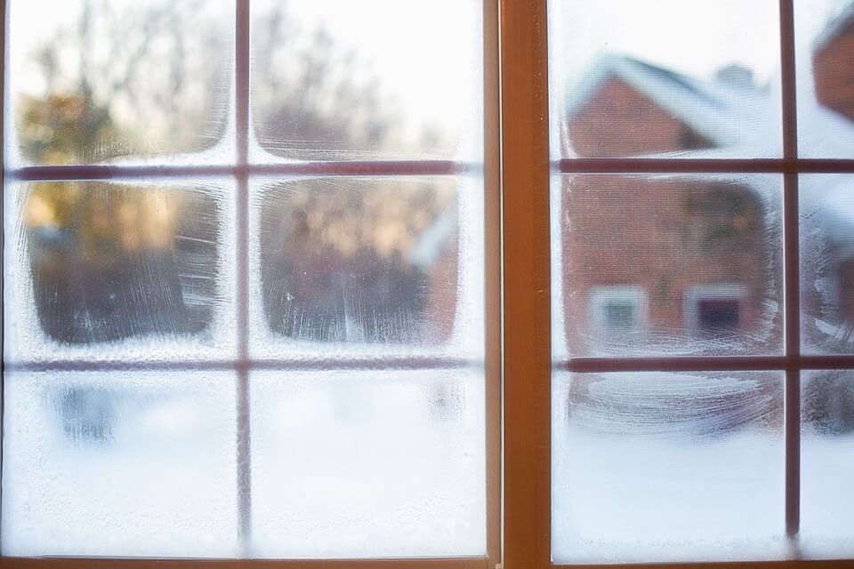 Insulate windows to save money on heating costs in the winter