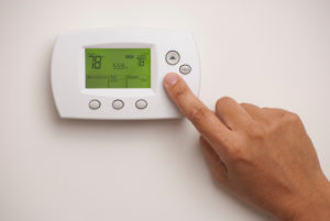 Programmable thermostat to save money on heating costs